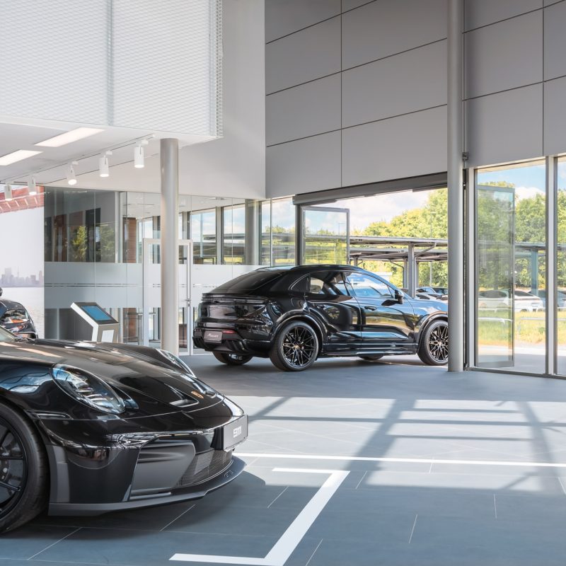 Avtomobilski salon Porsche | AB Biro